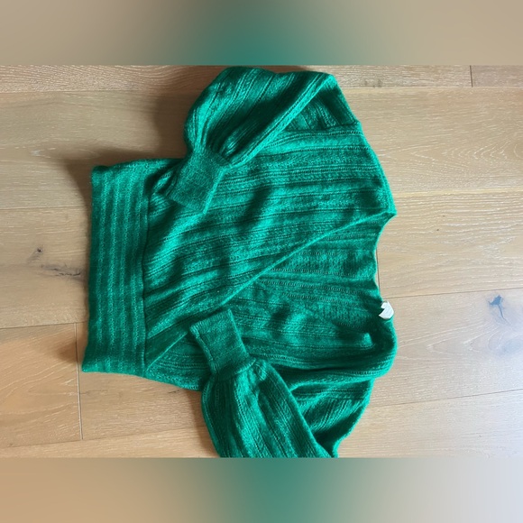 ✨Sezane Cristina Sweater - Picture 6 of 8